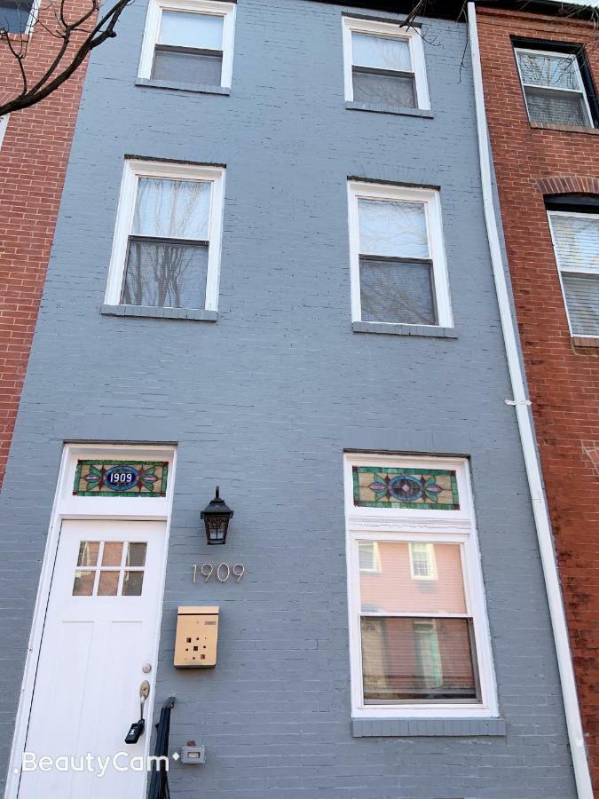 Nice Bedroom Next Fells Point ボルティモア エクステリア 写真